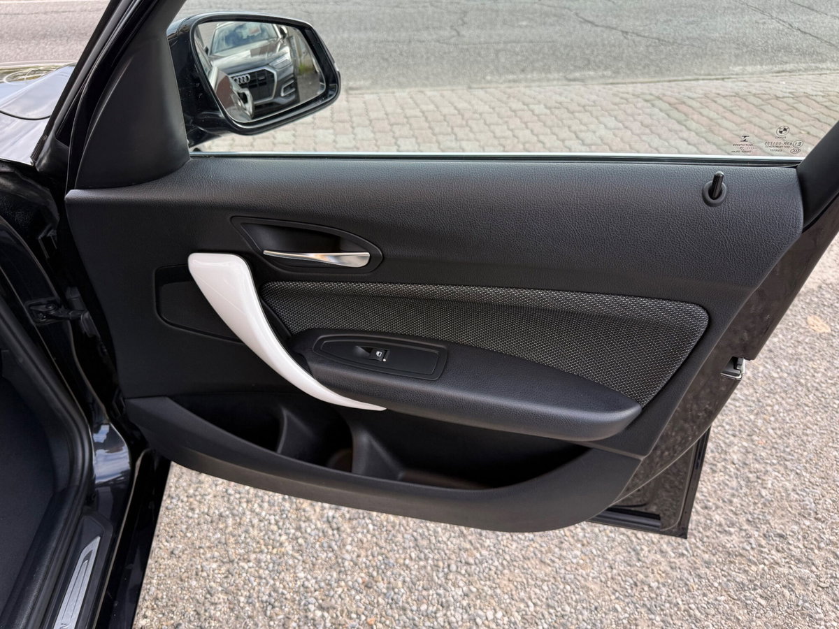 BMW Serie 1 116d 2.0 116CV cat 5 porte Attiva DPF (12)