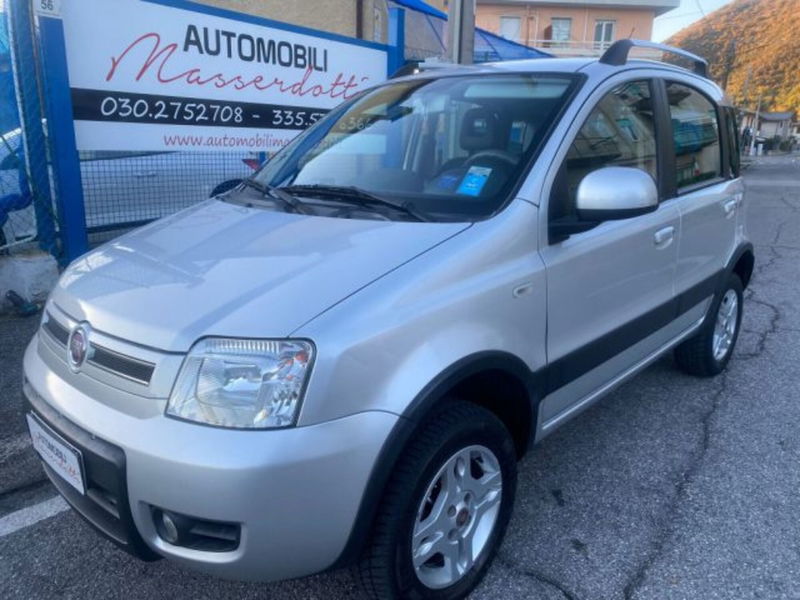 Fiat Panda 1.3 MJT 16V DPF 4x4 Climbing