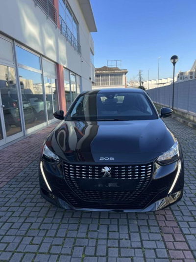 Peugeot 208 1.2 puretech Active s&s 75cv usata