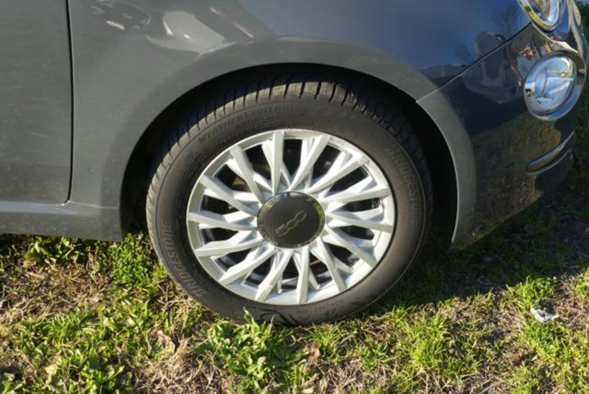 Fiat 500 1.0 Hybrid Cult (9)