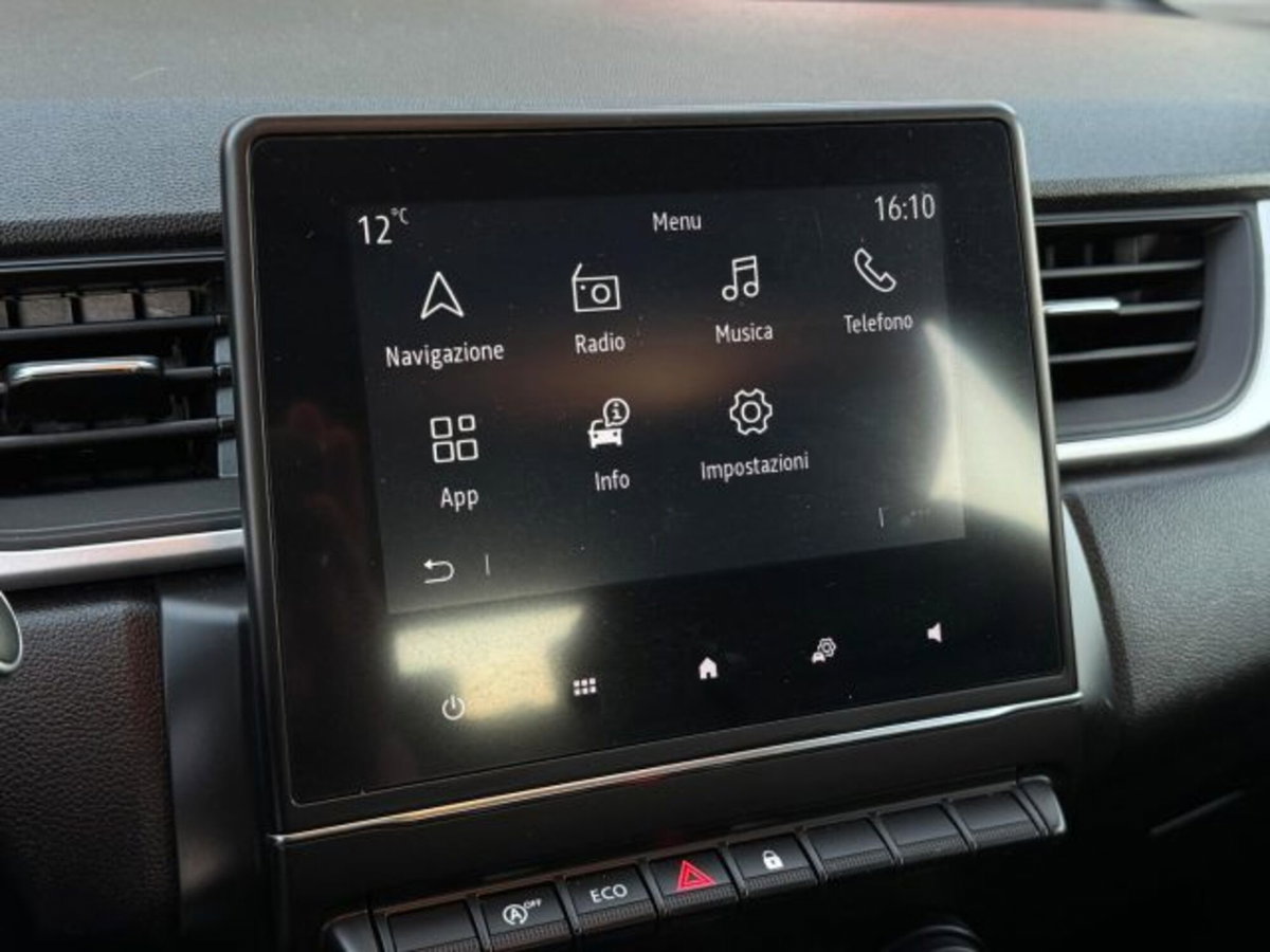 Renault Captur Blue dCi 115 CV EDC Business (11)