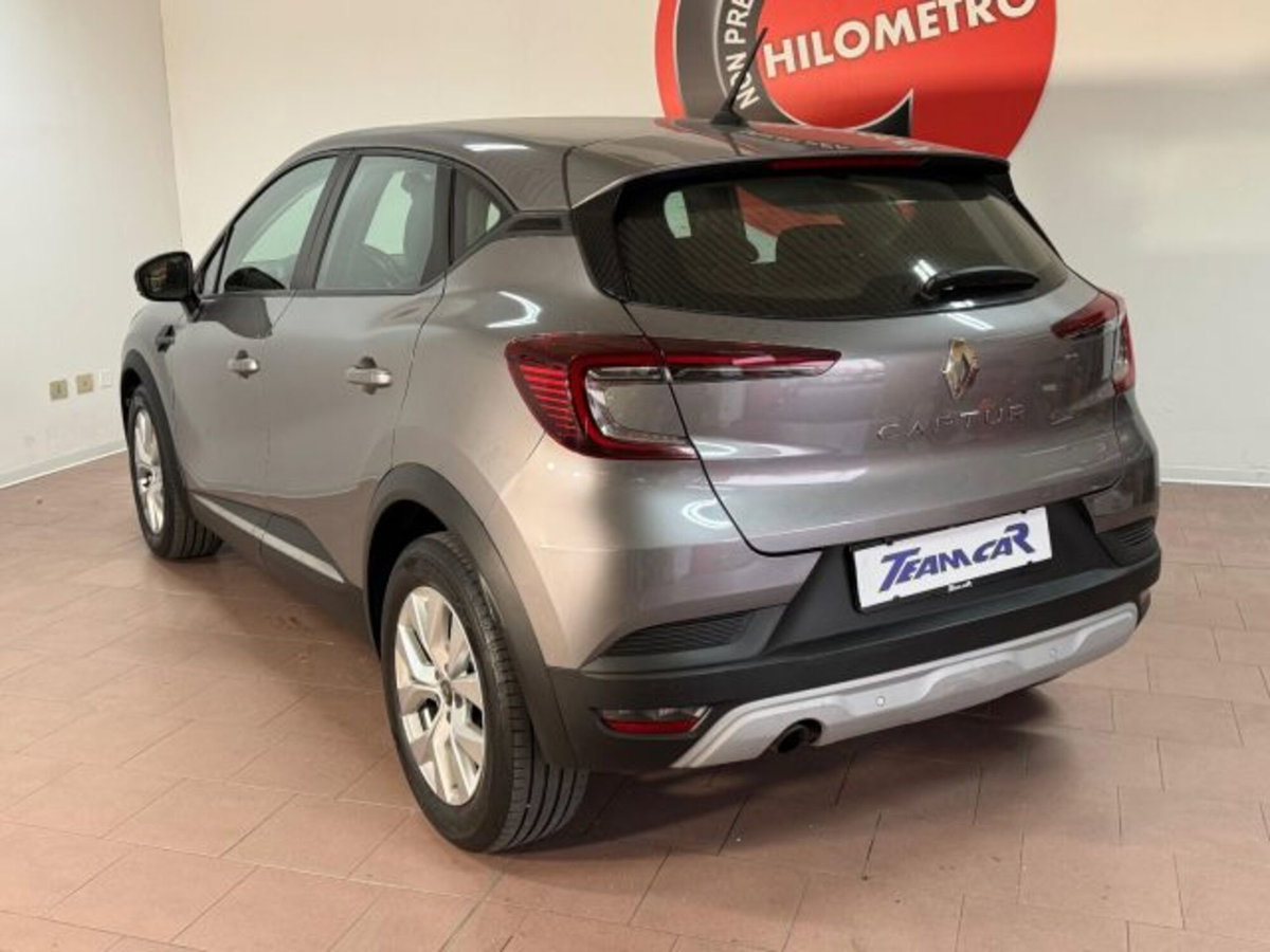 Renault Captur Blue dCi 115 CV EDC Business (18)