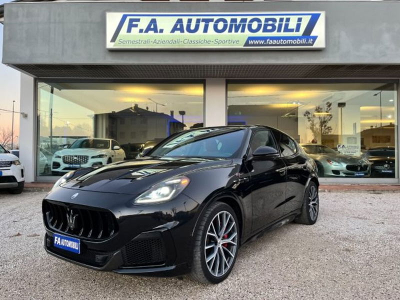 Maserati Grecale 3.0 V6 Trofeo 530cv auto
