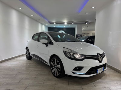 Renault Clio dCi 8V 75 CV 5 porte Moschino Intens usata