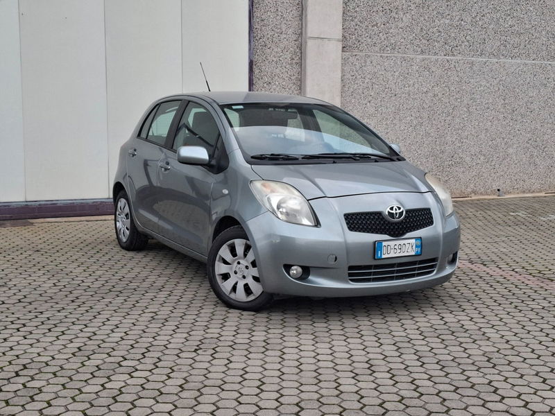 Toyota Yaris 1.3 5 porte Sol