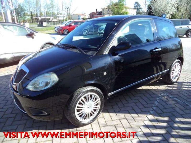 Lancia Ypsilon 1.2 Argento