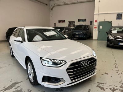 Audi A4 Avant 30 TDI/136 CV S tronic Business Advanced usata
