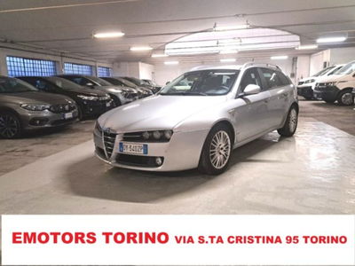 Alfa Romeo 159 SportWagon 2.0 JTDm Sportwagon Distinctive usata