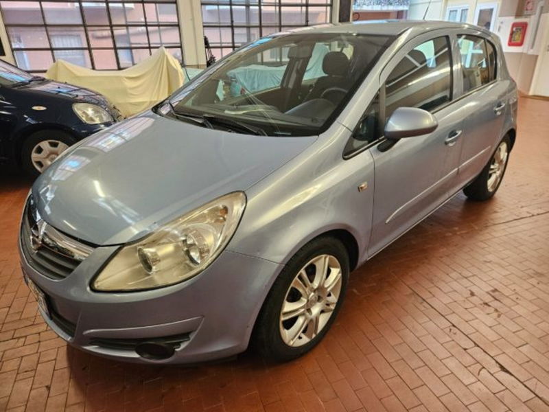 Opel Corsa 1.2 5 porte Easytronic Cosmo