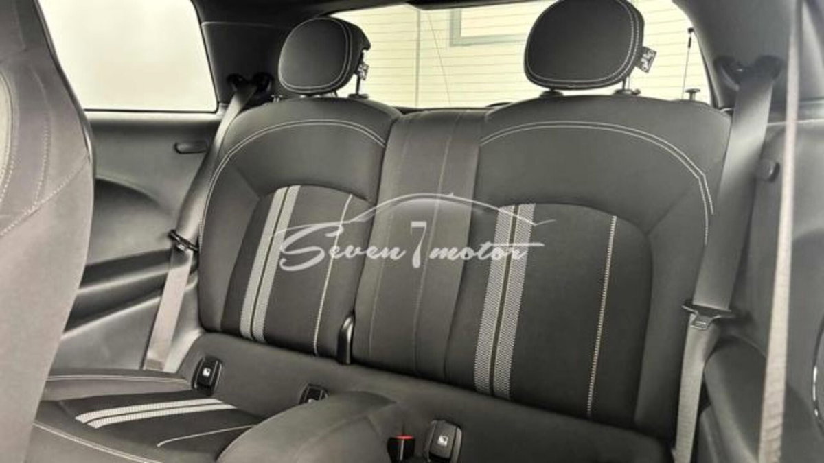 MINI Mini 2.0 John Cooper Works JCW (13)