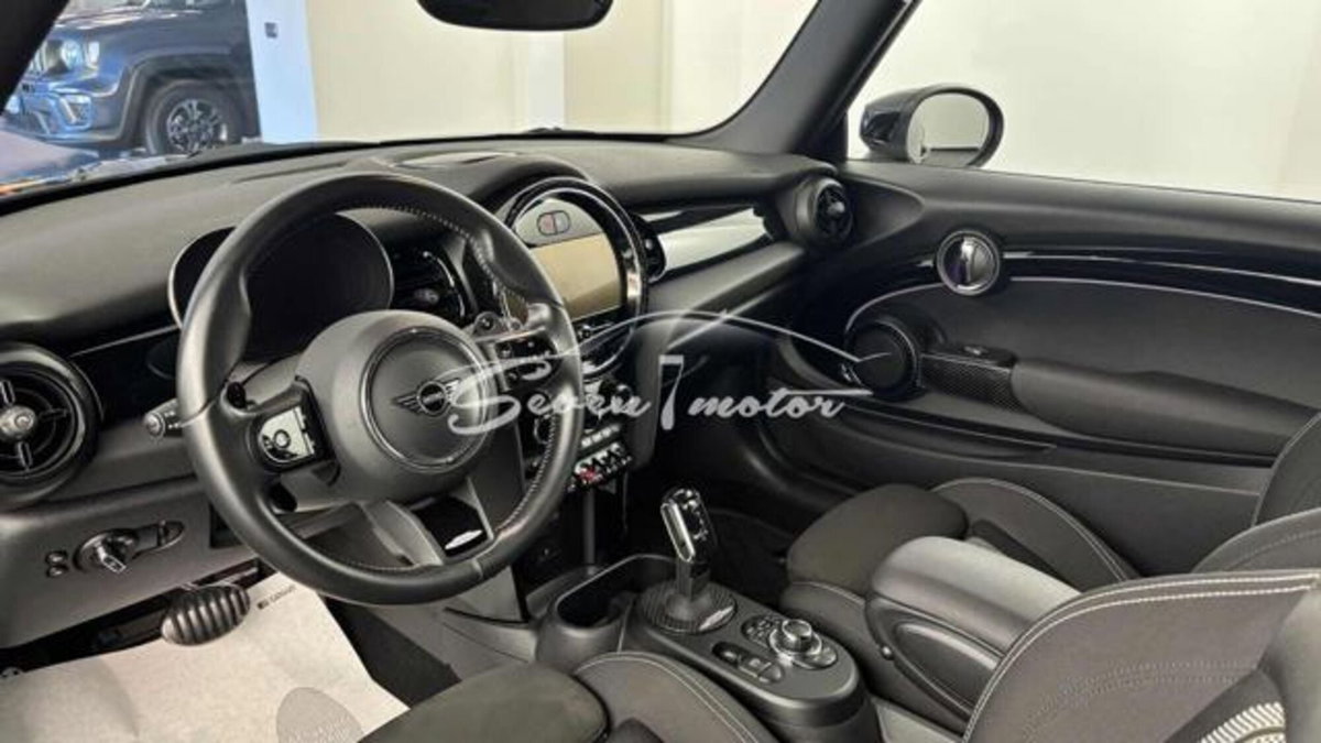 MINI Mini 2.0 John Cooper Works JCW (9)