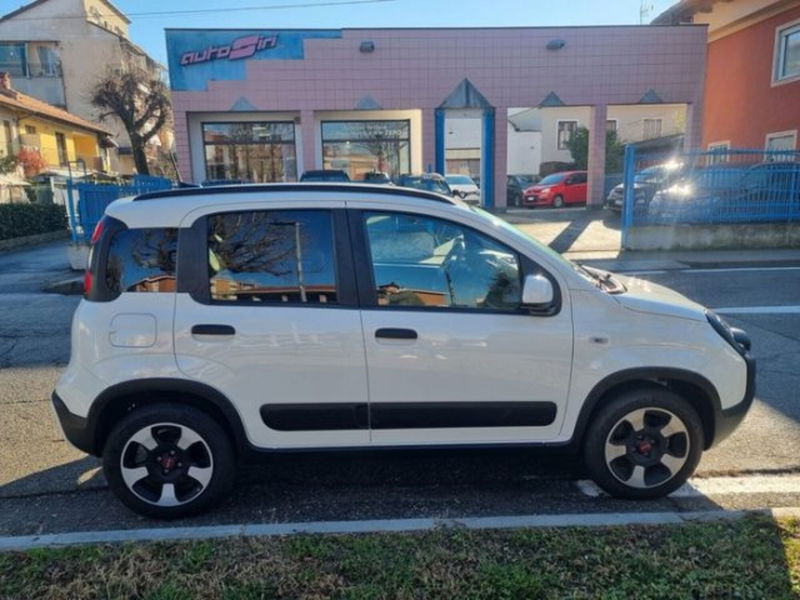 Fiat Panda Cross 1.0 firefly hybrid Cross s&s 70cv 5p.ti