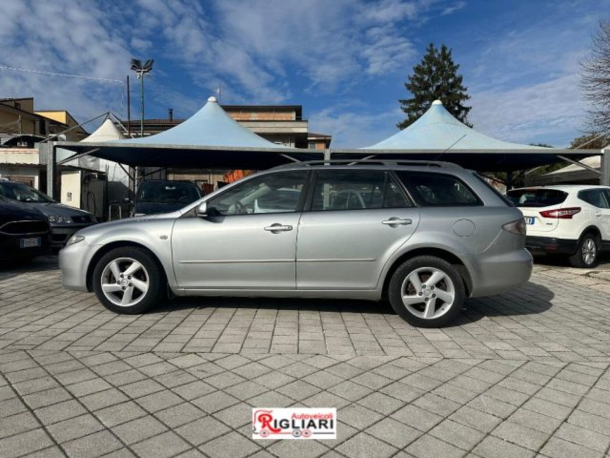 Mazda MPV MY'04 2.0 TD-CD 6 posti Karakuri (2)