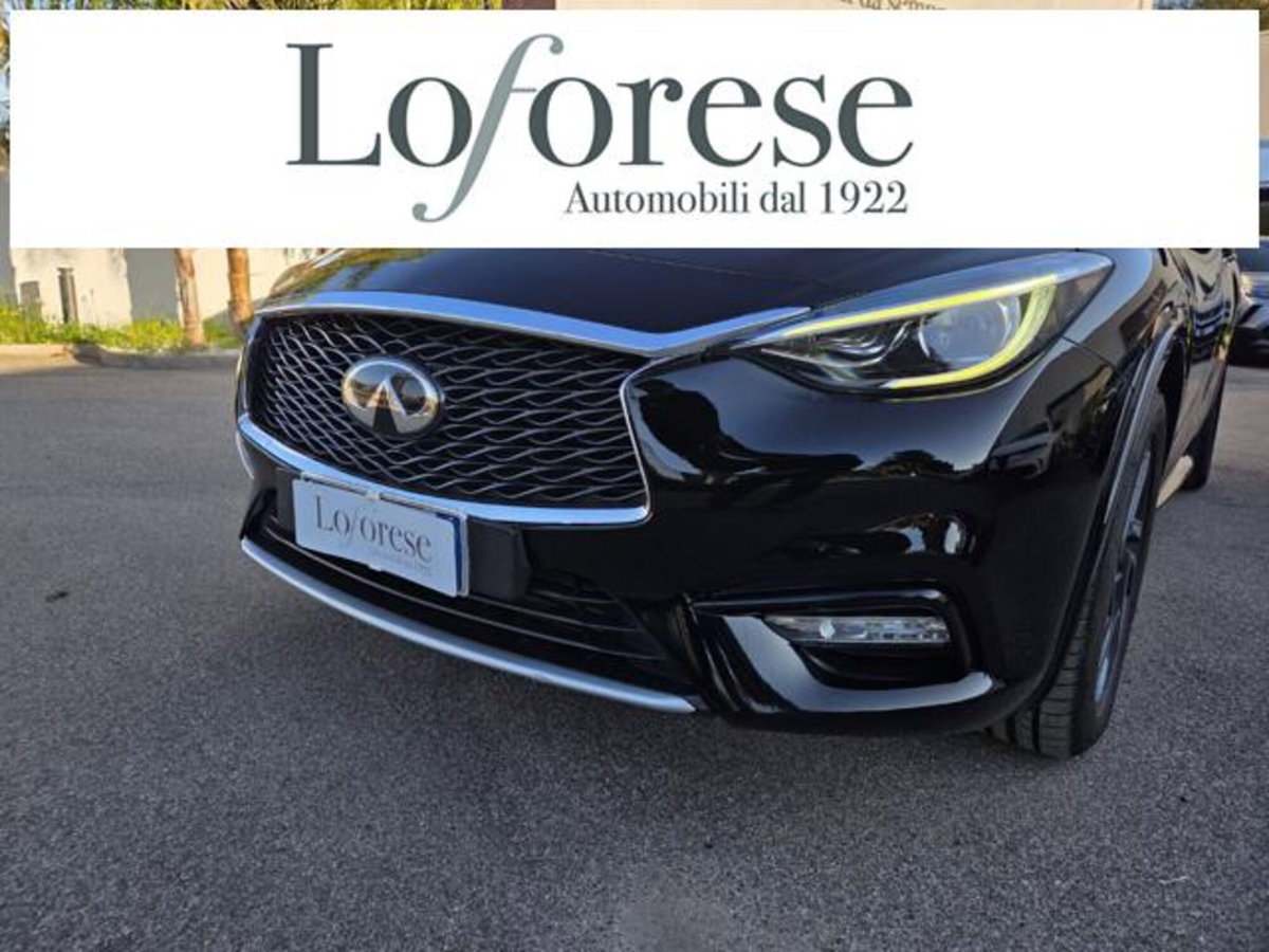 Infiniti Q30 1.5 diesel DCT Business (4)
