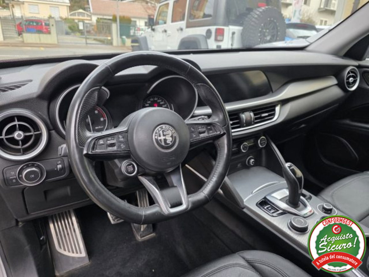 Alfa Romeo Stelvio Stelvio 2.2 Turbodiesel 190 CV AT8 Q4 Sprint (11)