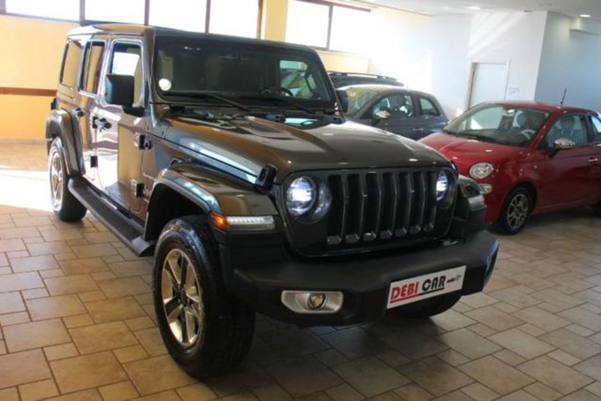 Jeep Wrangler Unlimited 2.2 Mjt II Sahara (3)
