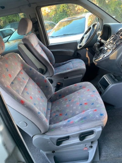Mercedes-Benz Classe V 220 CDI cat Ambiente (7)