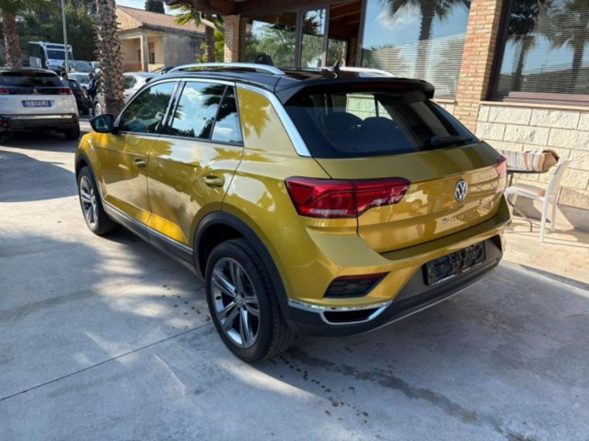 Volkswagen T-Roc 1.6 TDI SCR Business BlueMotion Technology (7)