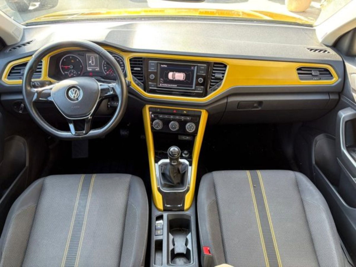 Volkswagen T-Roc 1.6 TDI SCR Business BlueMotion Technology (8)