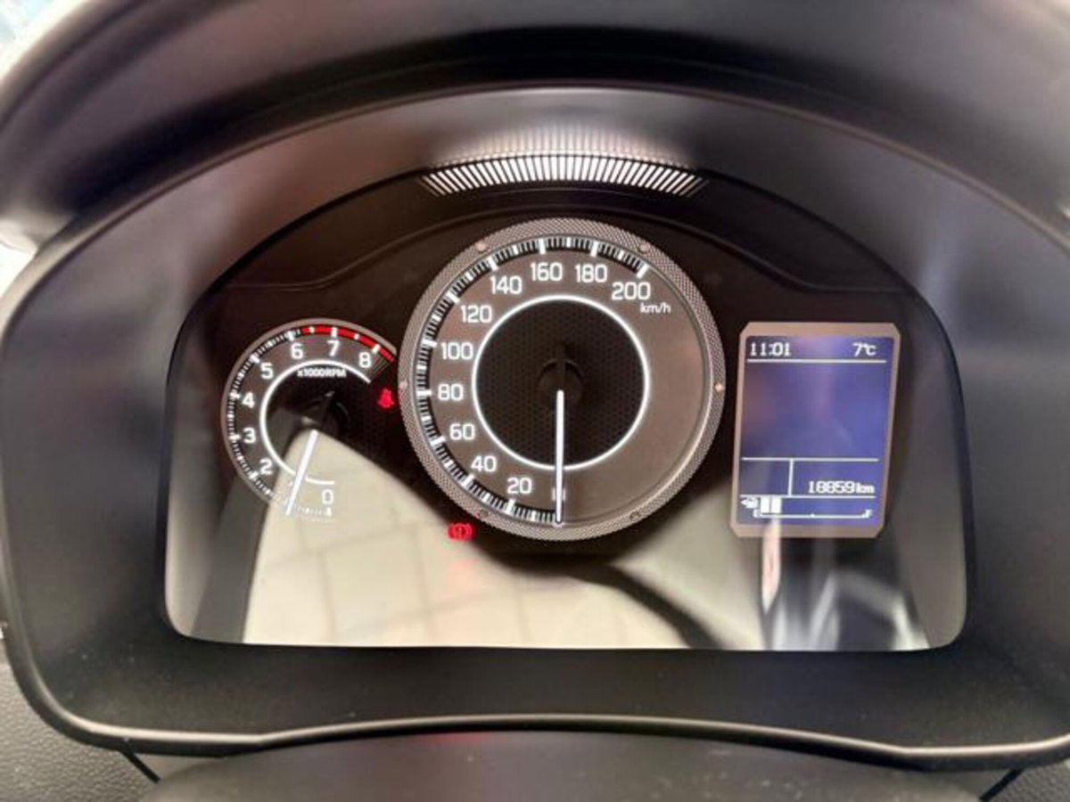 Suzuki Ignis 1.2 Hybrid Cool (17)
