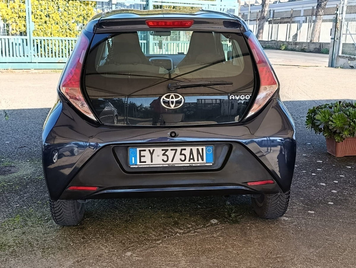 Toyota Aygo 1.0 VVT-i 69 CV 5 porte x-cool (18)