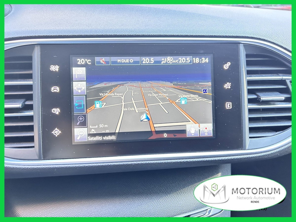 Peugeot 308 BlueHDi 120 S&S EAT6 Allure (13)