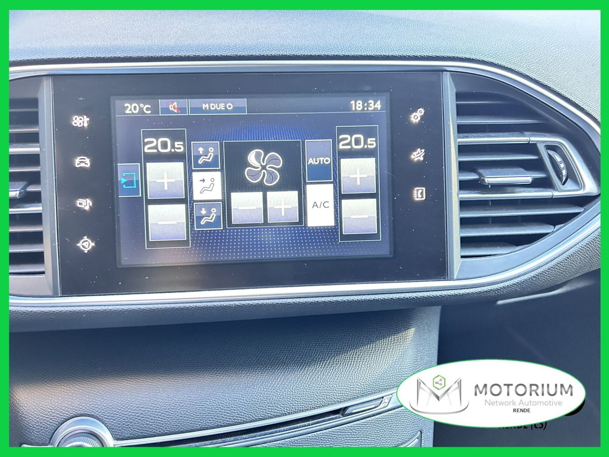 Peugeot 308 BlueHDi 120 S&S EAT6 Allure (14)
