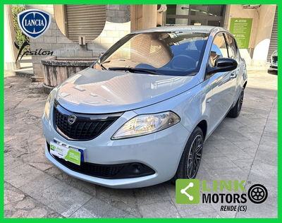 Lancia Ypsilon 1.0 FireFly 5 porte S&S Hybrid Silver Plus usata
