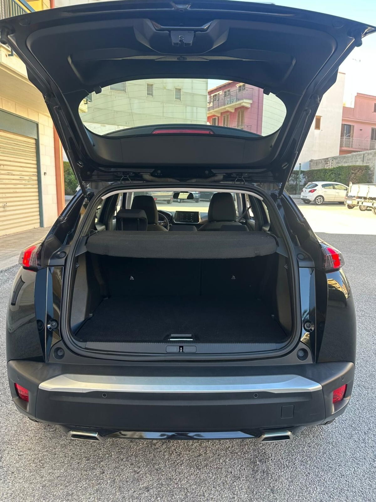 Peugeot 2008 PureTech 130 S&S Active (8)