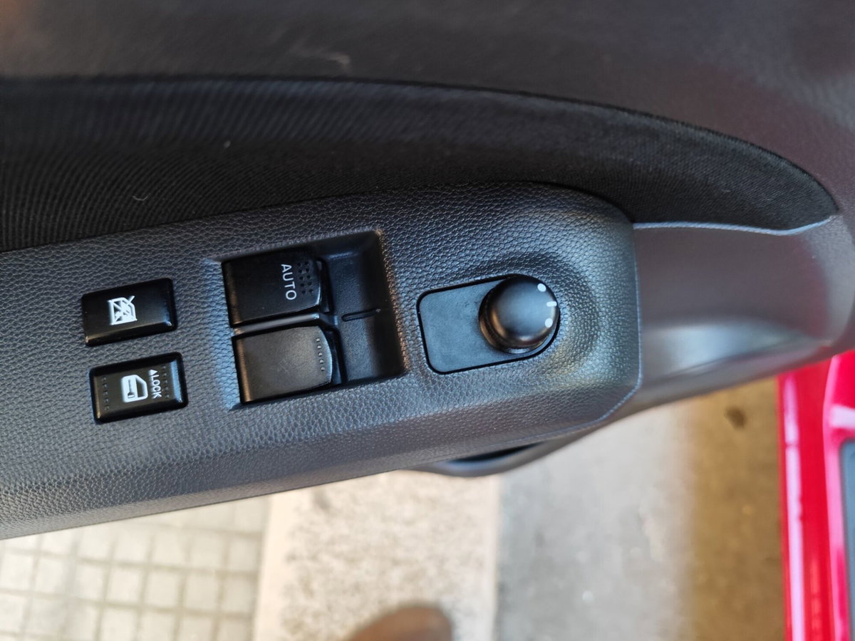 Suzuki Splash 1.0 GLS (20)