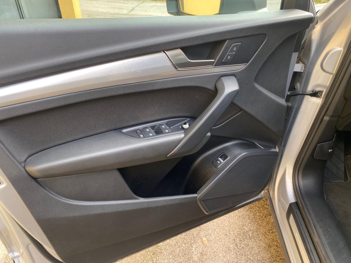 Audi Q5 40 TDI 204 CV quattro S tronic Business Sport (12)