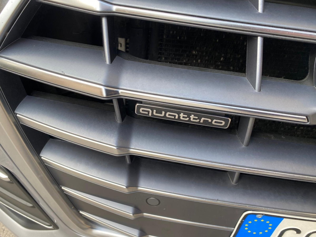 Audi Q5 40 TDI 204 CV quattro S tronic Business Sport (5)