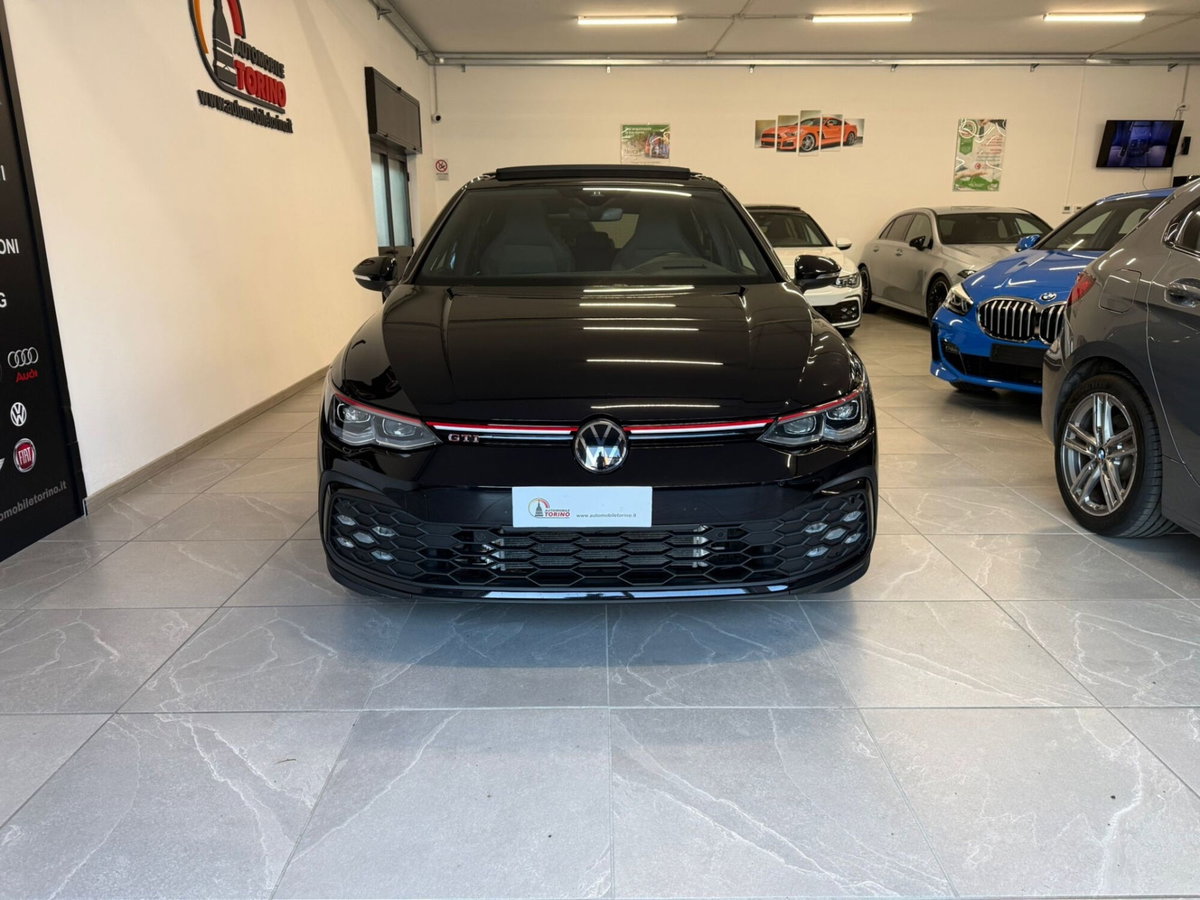 Volkswagen Golf 2.0 TSI GTI DSG (2)