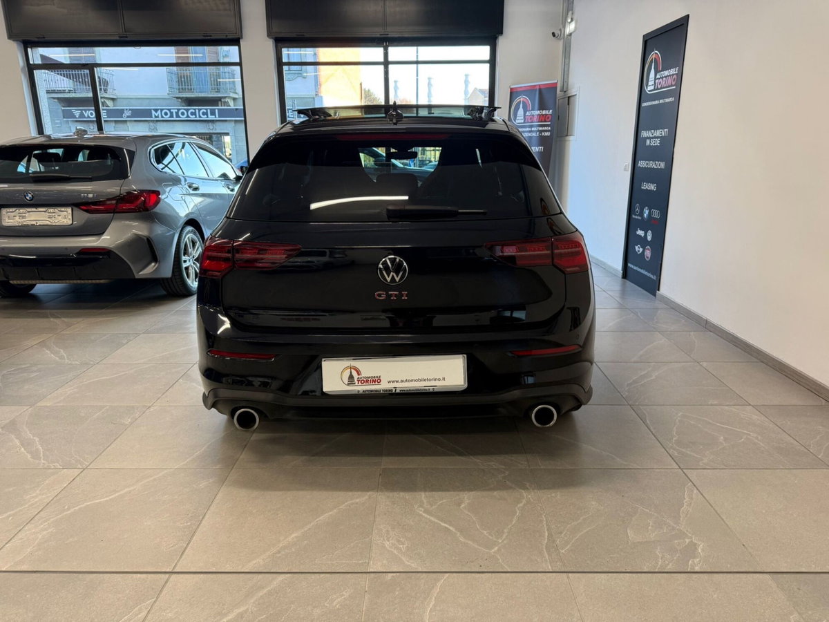Volkswagen Golf 2.0 TSI GTI DSG (5)
