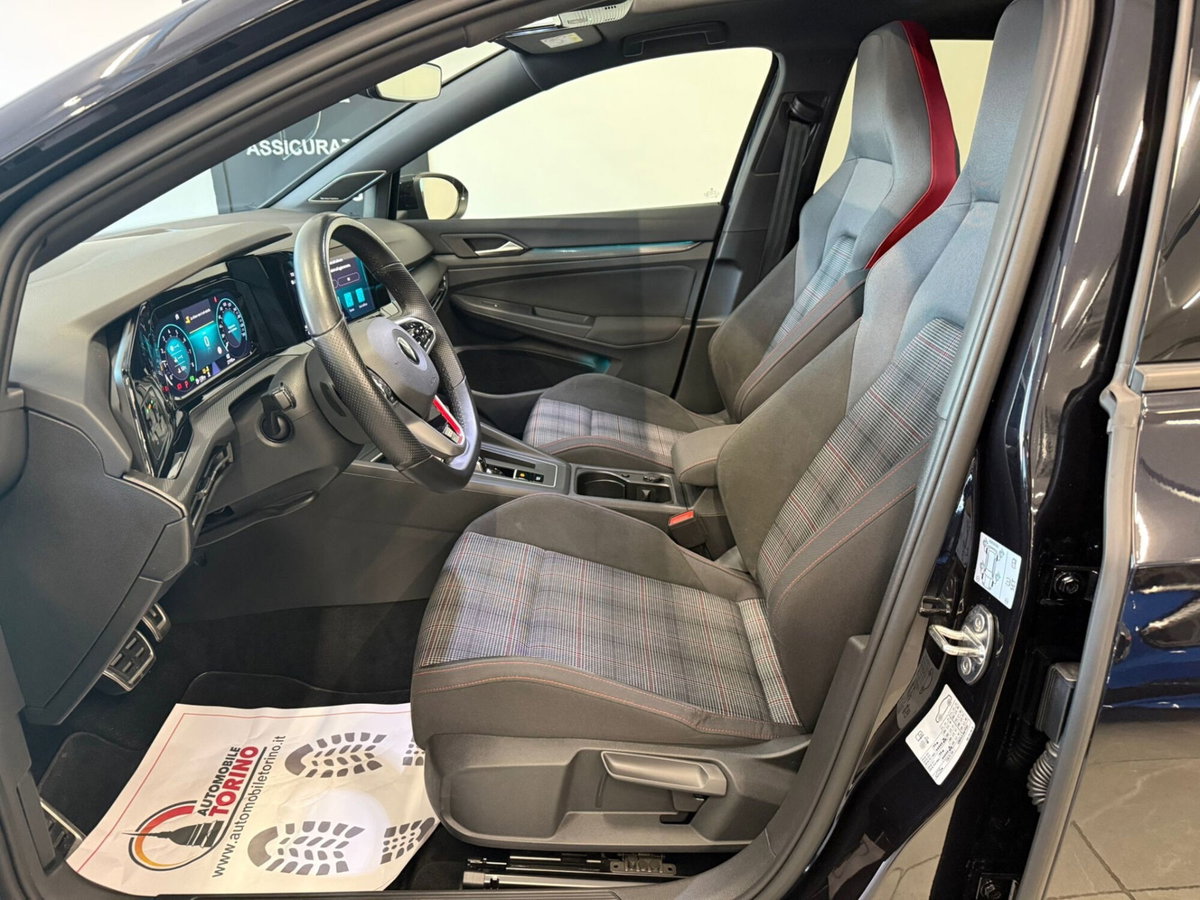 Volkswagen Golf 2.0 TSI GTI DSG (8)