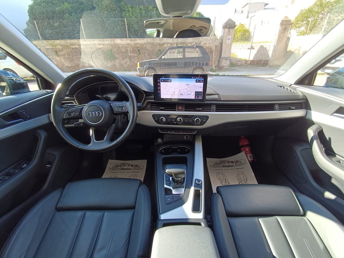 Audi A4 Avant 30 TDI/136 CV S tronic Business Advanced (17)