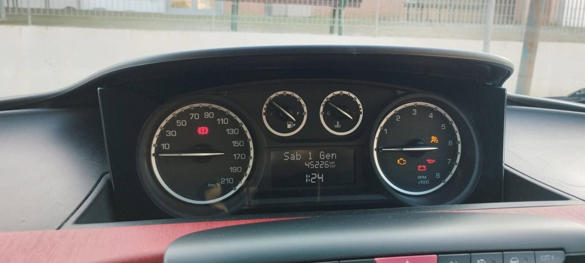 Lancia Ypsilon 1.2 69 CV 5 porte Gold (13)