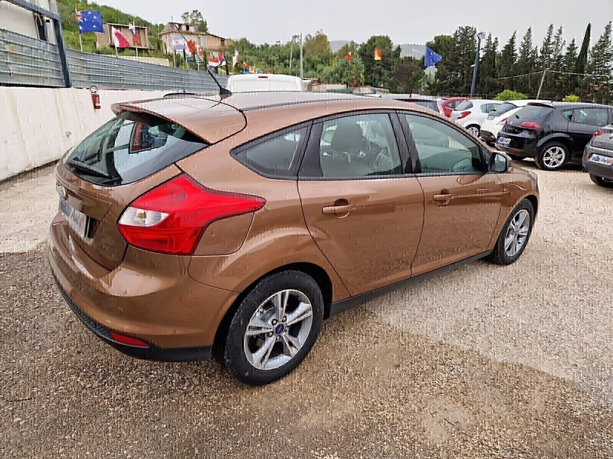 Ford Focus 1.0 EcoBoost 125 CV 5p. Titanium (6)