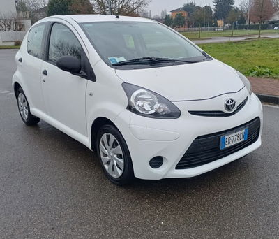 Toyota Aygo 1.0 12V VVT-i 5 porte Cool Soda Connect usata