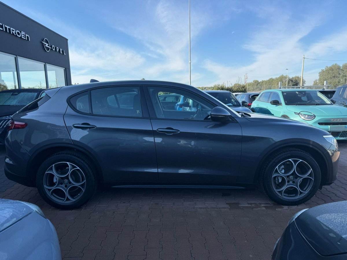 Alfa Romeo Stelvio Stelvio 2.2 Turbodiesel 190 CV AT8 RWD Business (6)