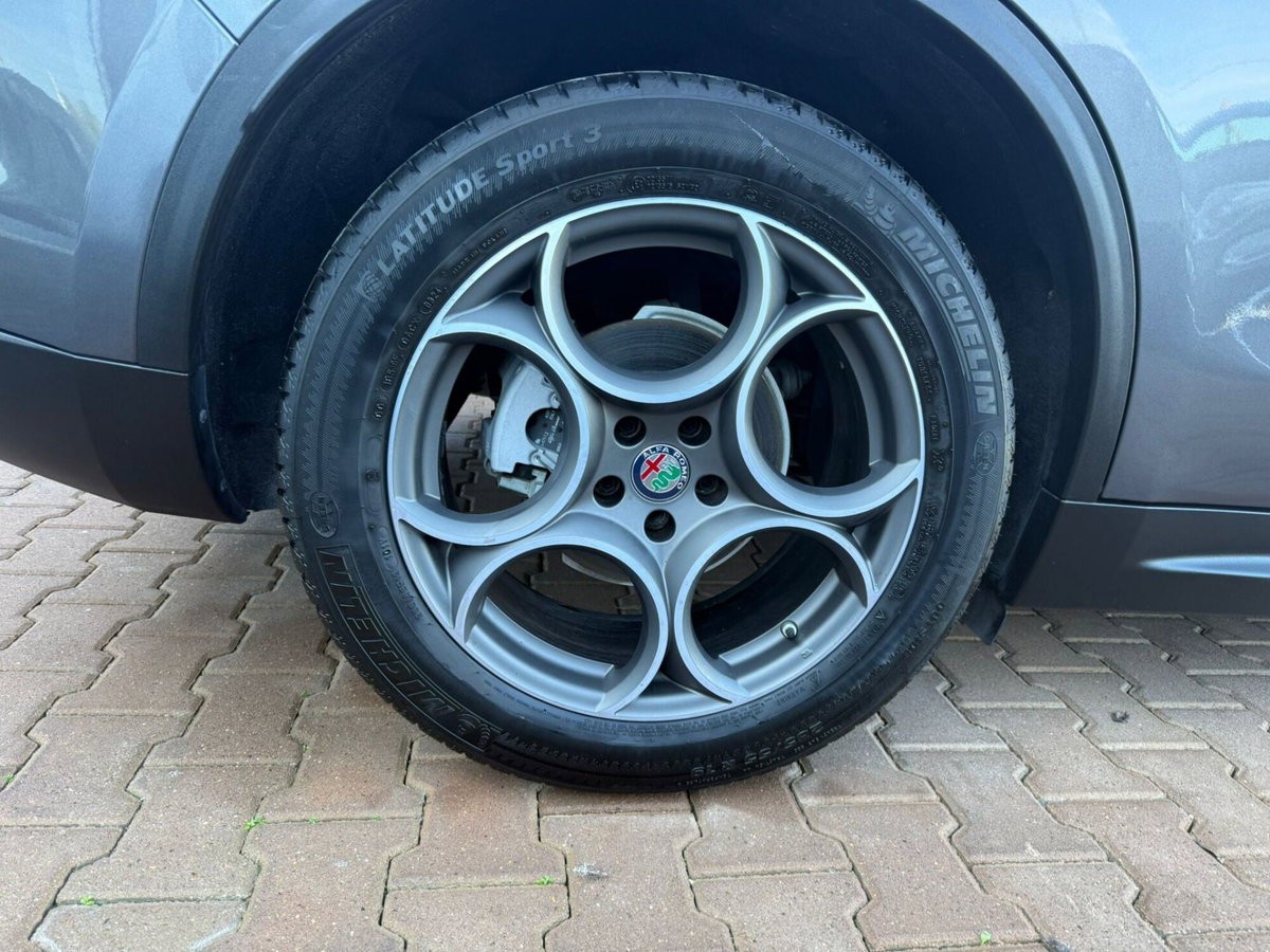 Alfa Romeo Stelvio Stelvio 2.2 Turbodiesel 190 CV AT8 RWD Business (7)