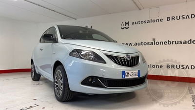 Lancia Ypsilon 1.0 FireFly 5 porte S&S Hybrid Gold Plus usata