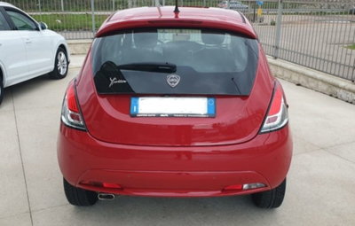 Lancia Ypsilon 1.2 69 CV 5 porte GPL Ecochic Gold (10)