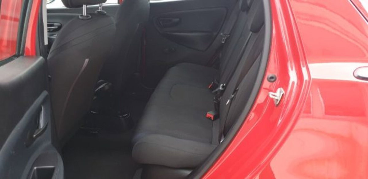 Lancia Ypsilon 1.2 69 CV 5 porte GPL Ecochic Gold (5)