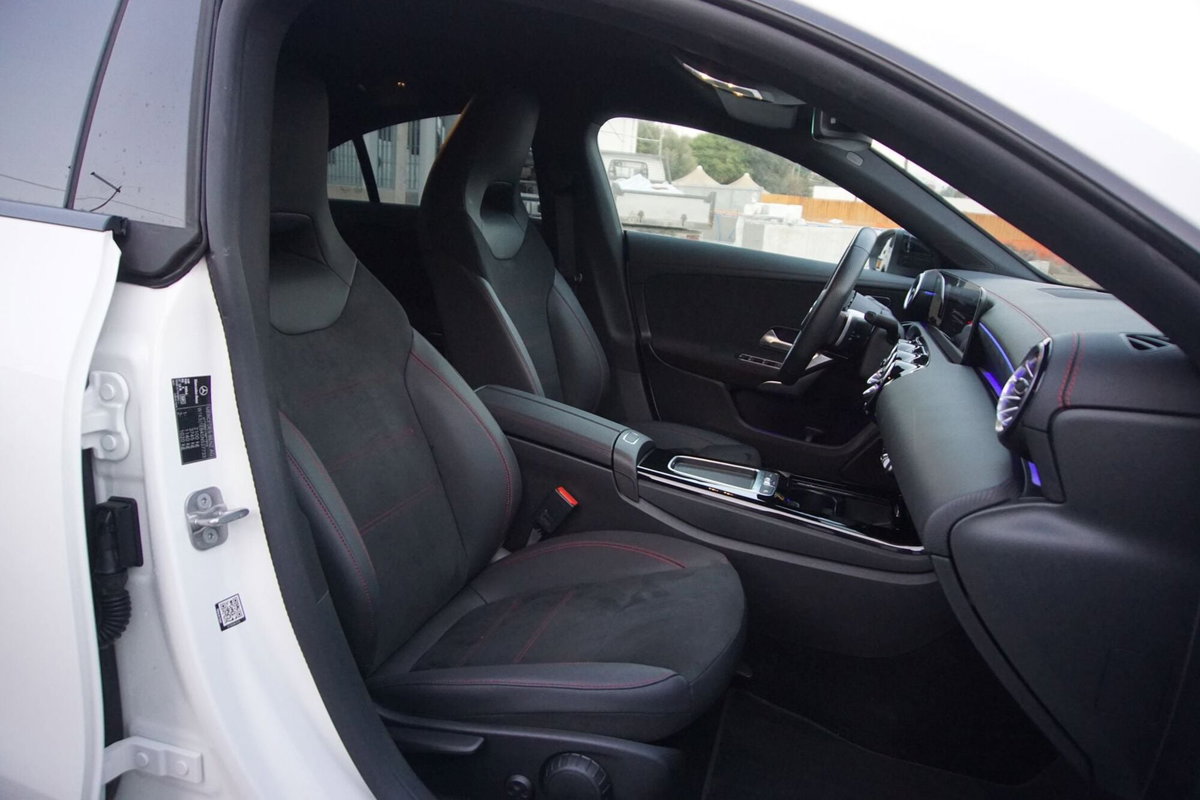 Mercedes-Benz CLA 220 d Automatic Premium (12)