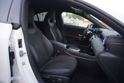 Mercedes-Benz CLA 220 d Automatic Premium (12)