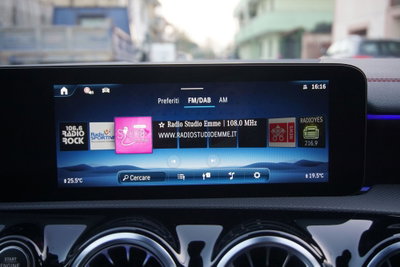 Mercedes-Benz CLA 220 d Automatic Premium (17)