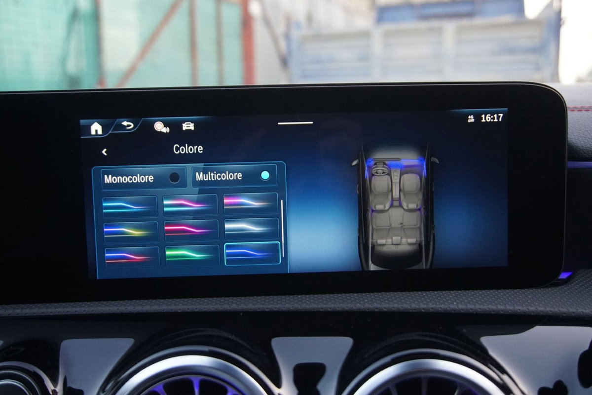 Mercedes-Benz CLA 220 d Automatic Premium (20)