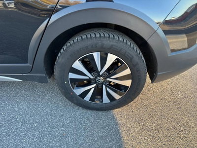 Volkswagen Taigo 1.0 TSI 110 CV Life (19)