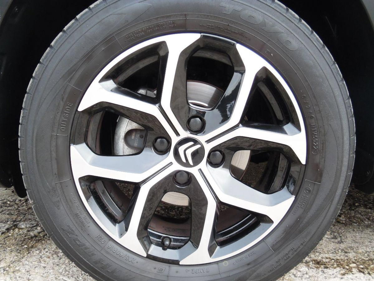 Citroen C3 Aircross BlueHDi 100 S&S Shine (12)
